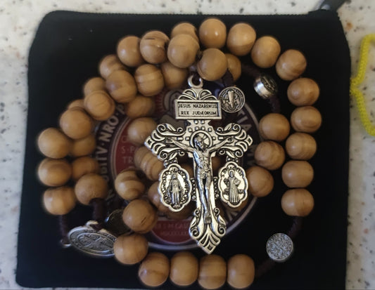 Chapelet de St Benoit et de la Vierge Miraculeuse