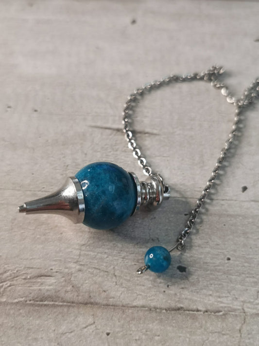 PENDULE EN APATITE